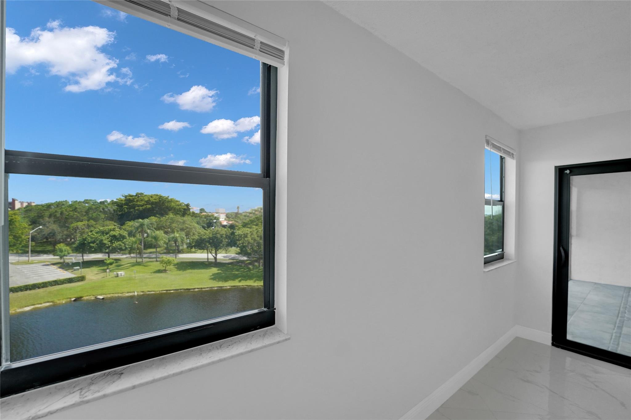 CYPRESS BEND CONDOMINIUM - Residential