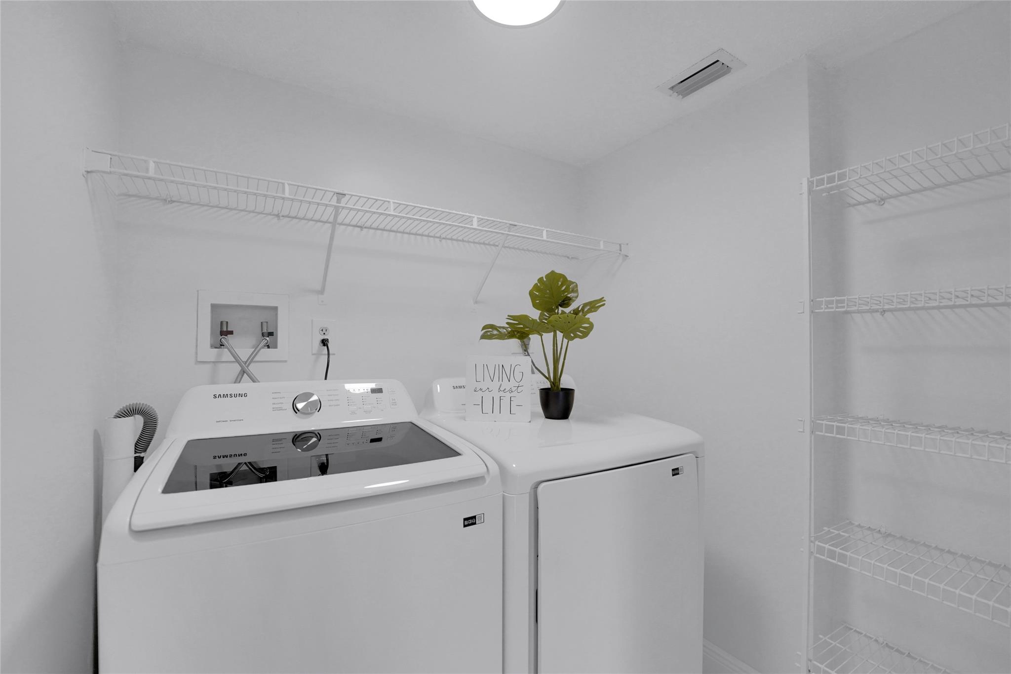 CYPRESS BEND CONDOMINIUM - Residential