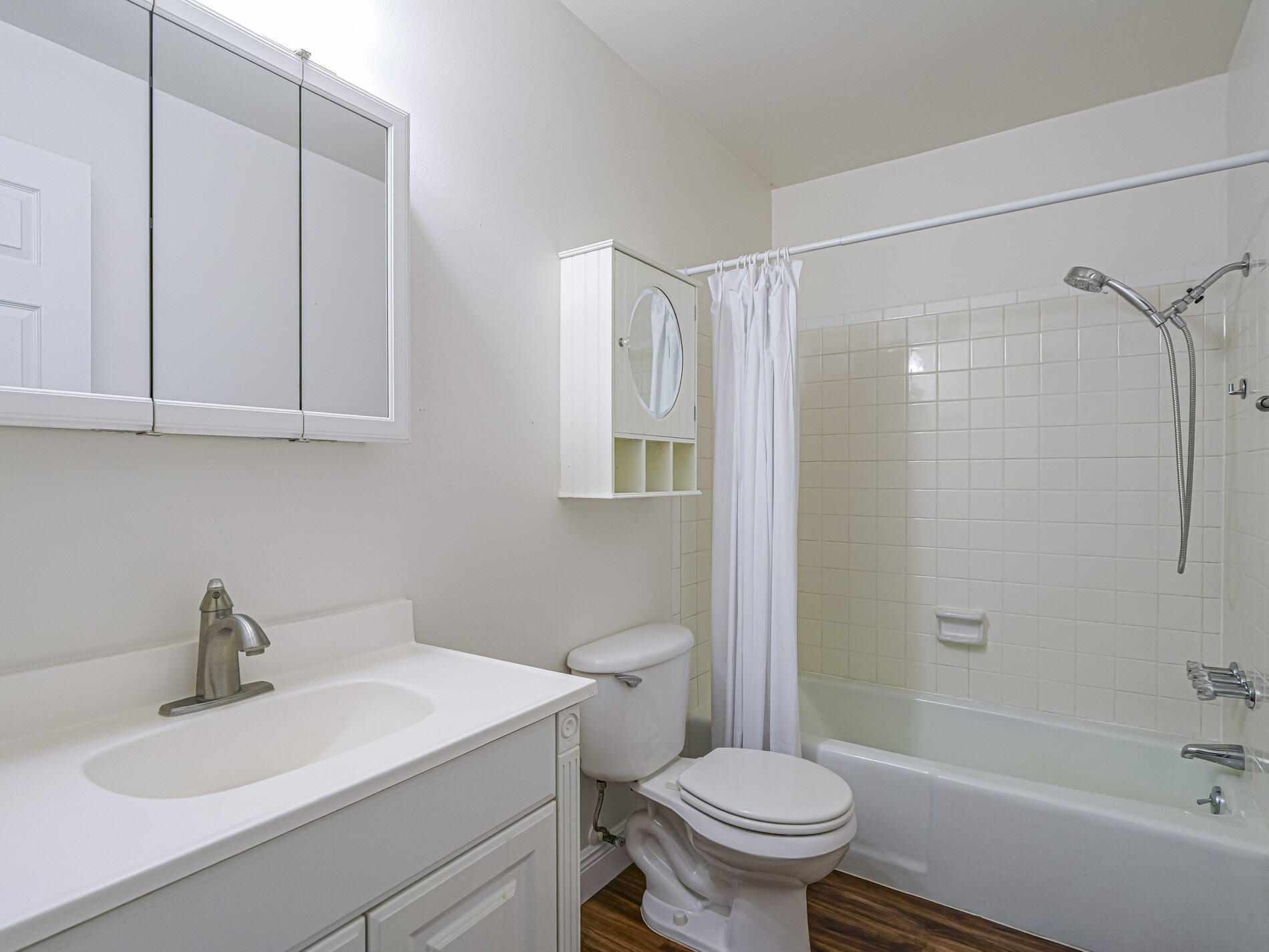 VISTA HARBOR CONDO BLDGS M-T - Residential