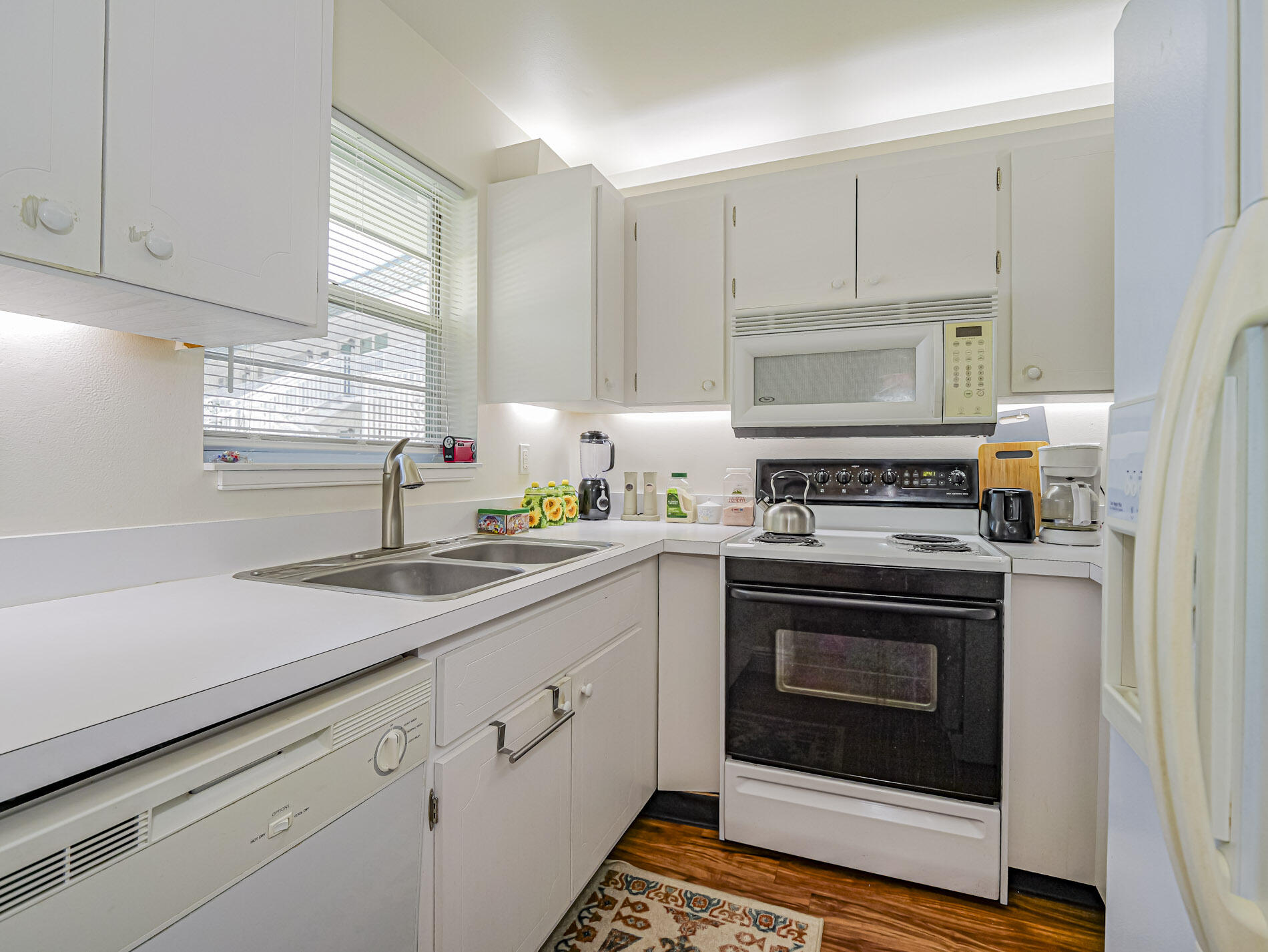 VISTA HARBOR CONDO BLDGS M-T - Residential