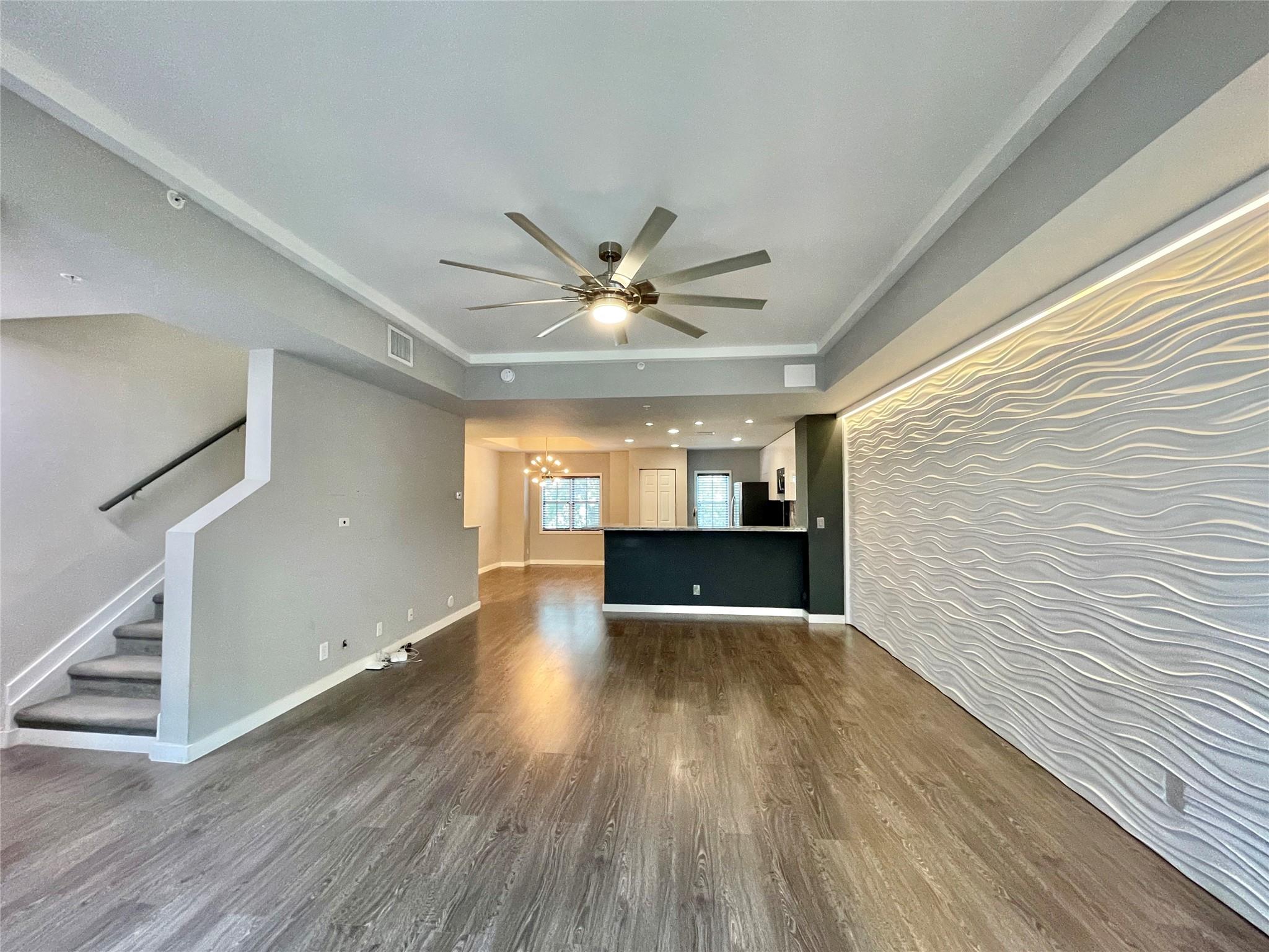 621 SW 1st Ave 621