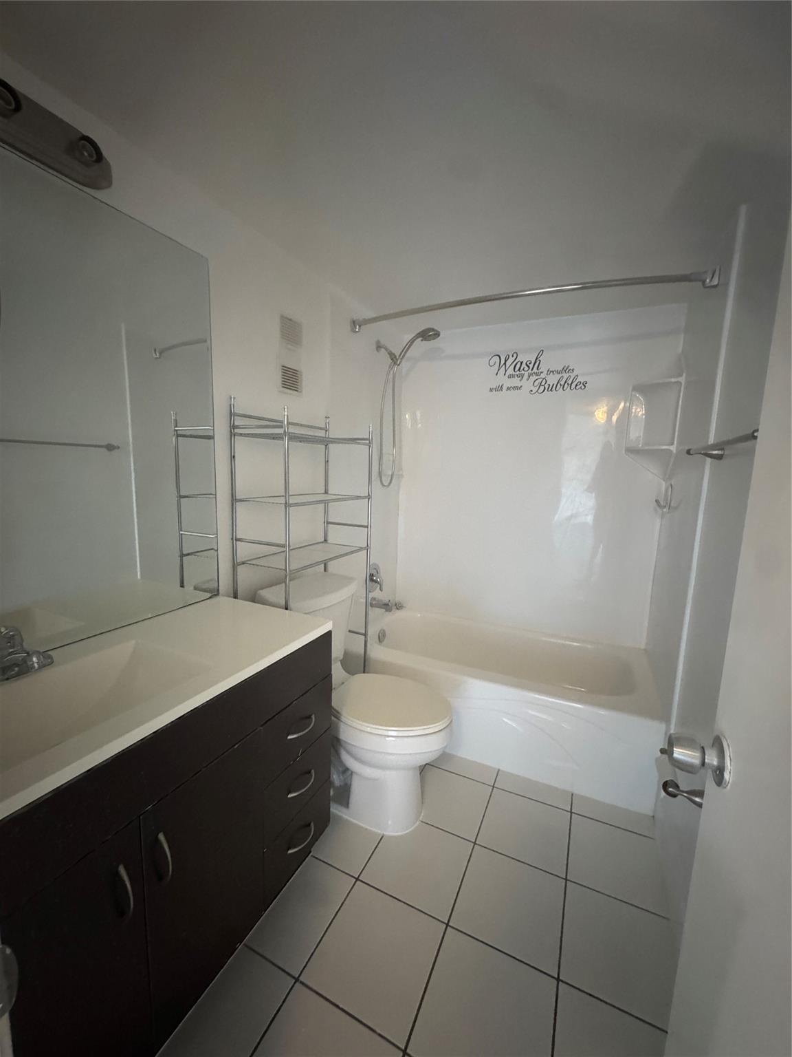 Lakeshore At University P - Residential Lease