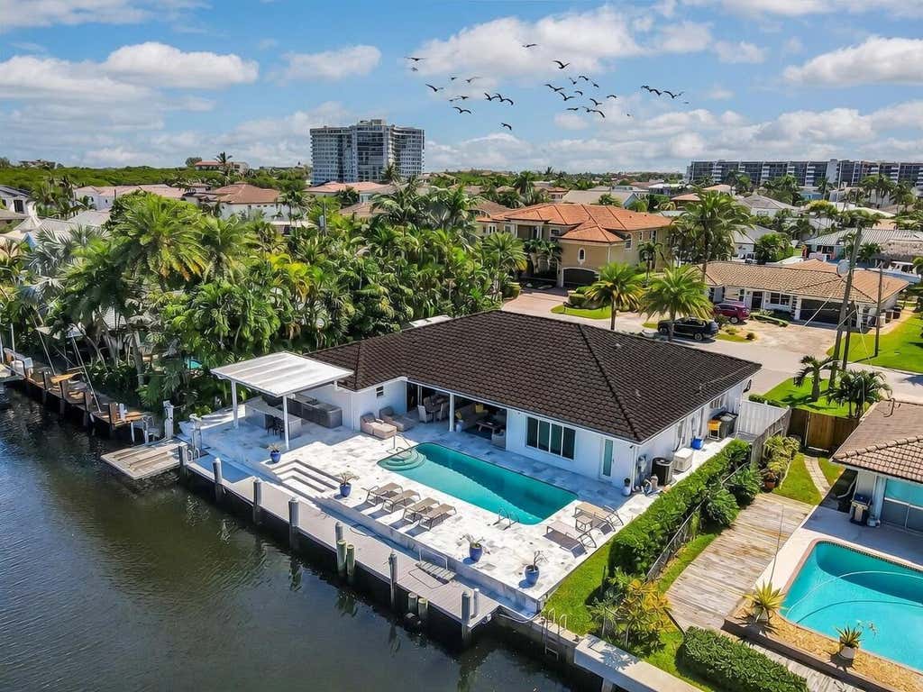 Photo of 831 Dover Street, Boca Raton, FL 33487 (MLS # B26039921)