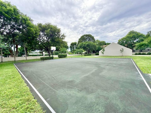 Tiny photo for 117 Gardens Drive #104, Pompano Beach, FL 33069 (MLS # B26085339)