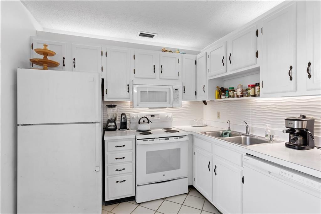 Vista Royale - Residential