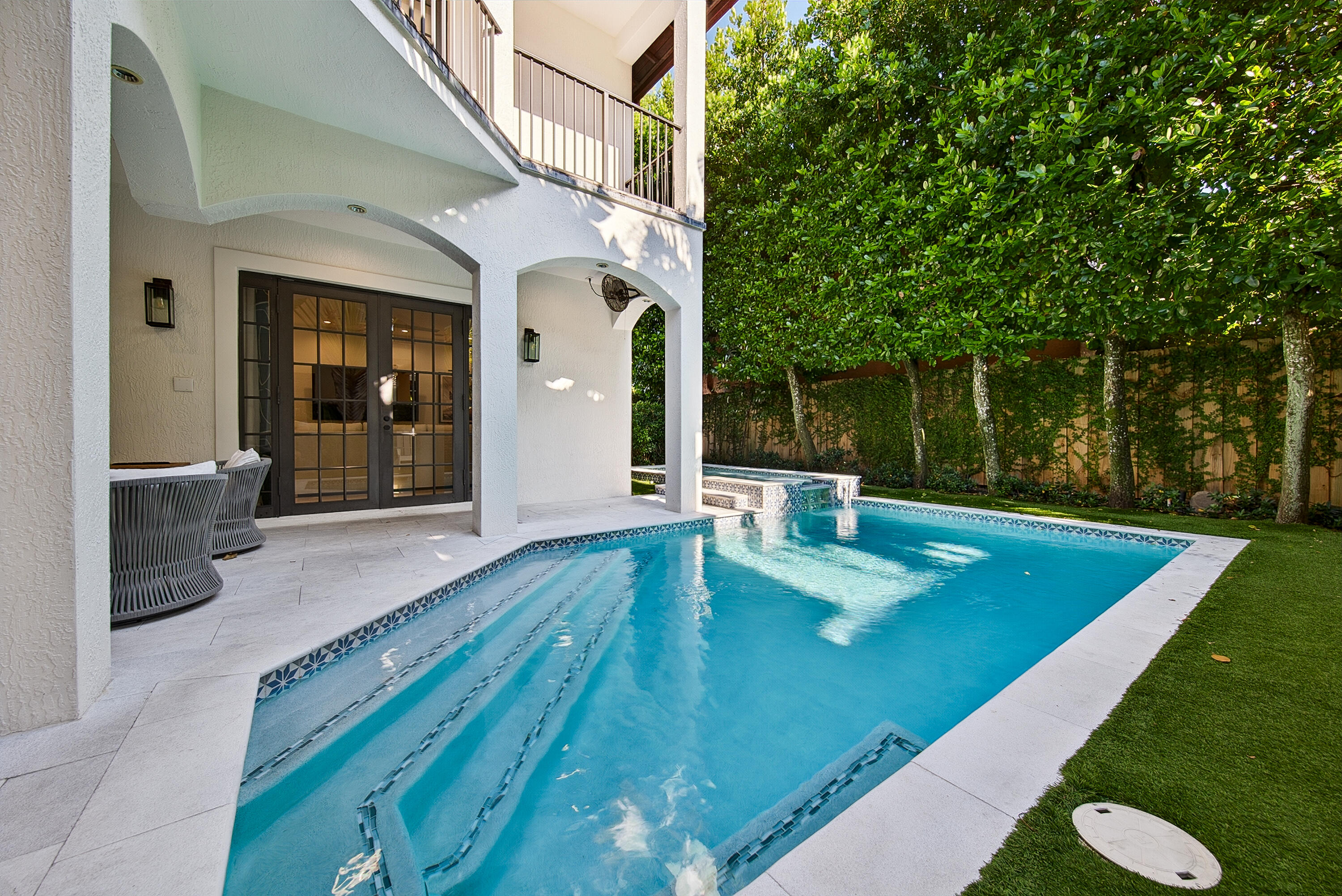 RIO VISTA C J HECTORS RESUB - Residential