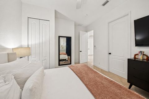 Tiny photo for 804 N Rio Vista Boulevard, Fort Lauderdale, FL 33301 (MLS # B26027847)