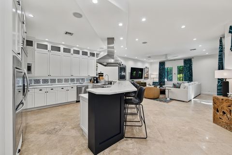 Tiny photo for 804 N Rio Vista Boulevard, Fort Lauderdale, FL 33301 (MLS # B26027847)
