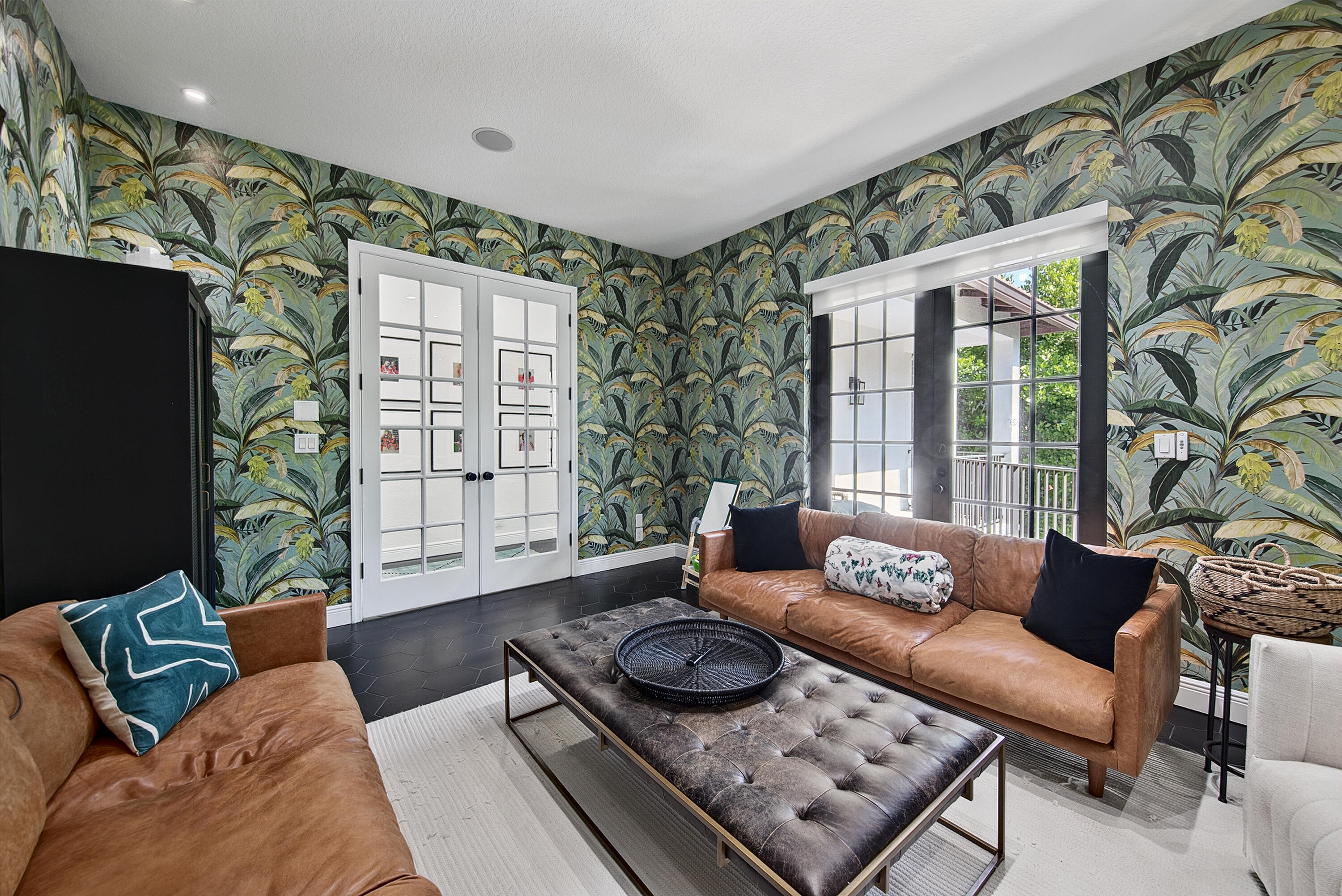 RIO VISTA C J HECTORS RESUB - Residential