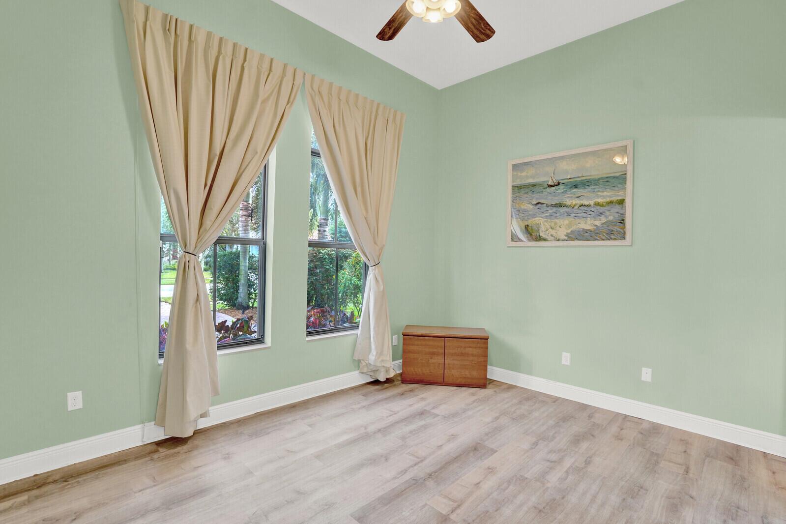 OSPREY OAKS - Residential