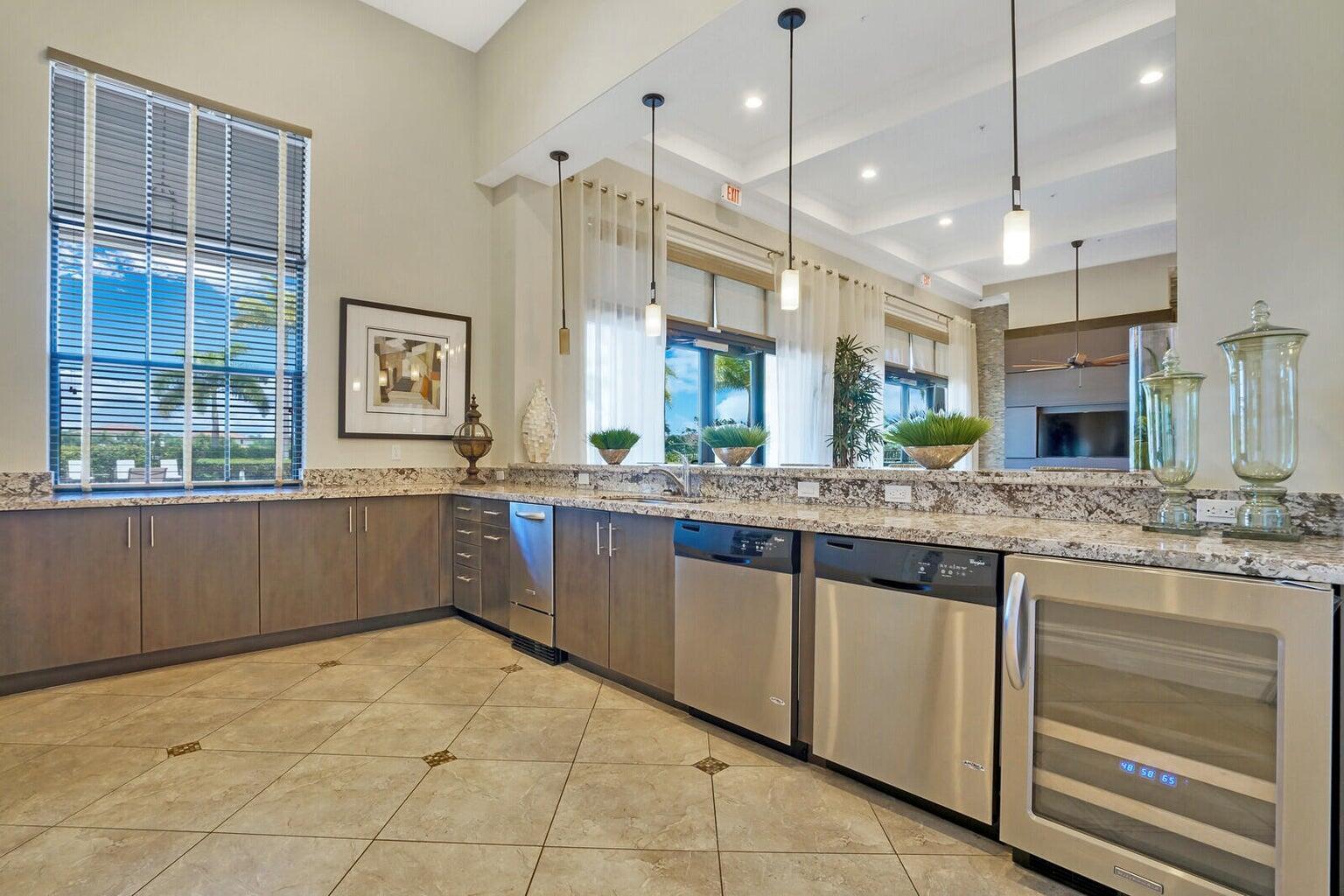 OSPREY OAKS - Residential