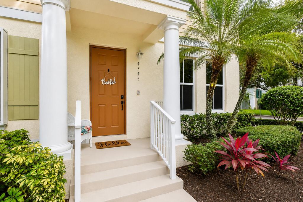 Photo of 4345 Parkside Drive, Jupiter, FL 33458 (MLS # B26025013)