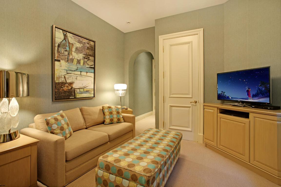 GULFSTREAM COVE - Residential