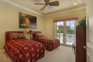 GULFSTREAM COVE - Residential