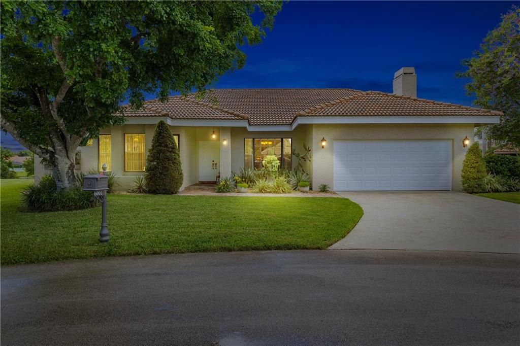 Photo of 6001 NW 60th Ct, Parkland, FL 33067 (MLS # F10292353)