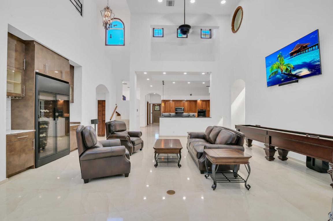 PADDOCK PARK OF WELLINGTON - Residential