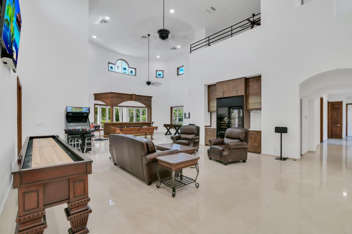 PADDOCK PARK OF WELLINGTON - Residential