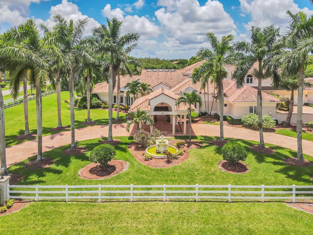 PADDOCK PARK OF WELLINGTON - Residential