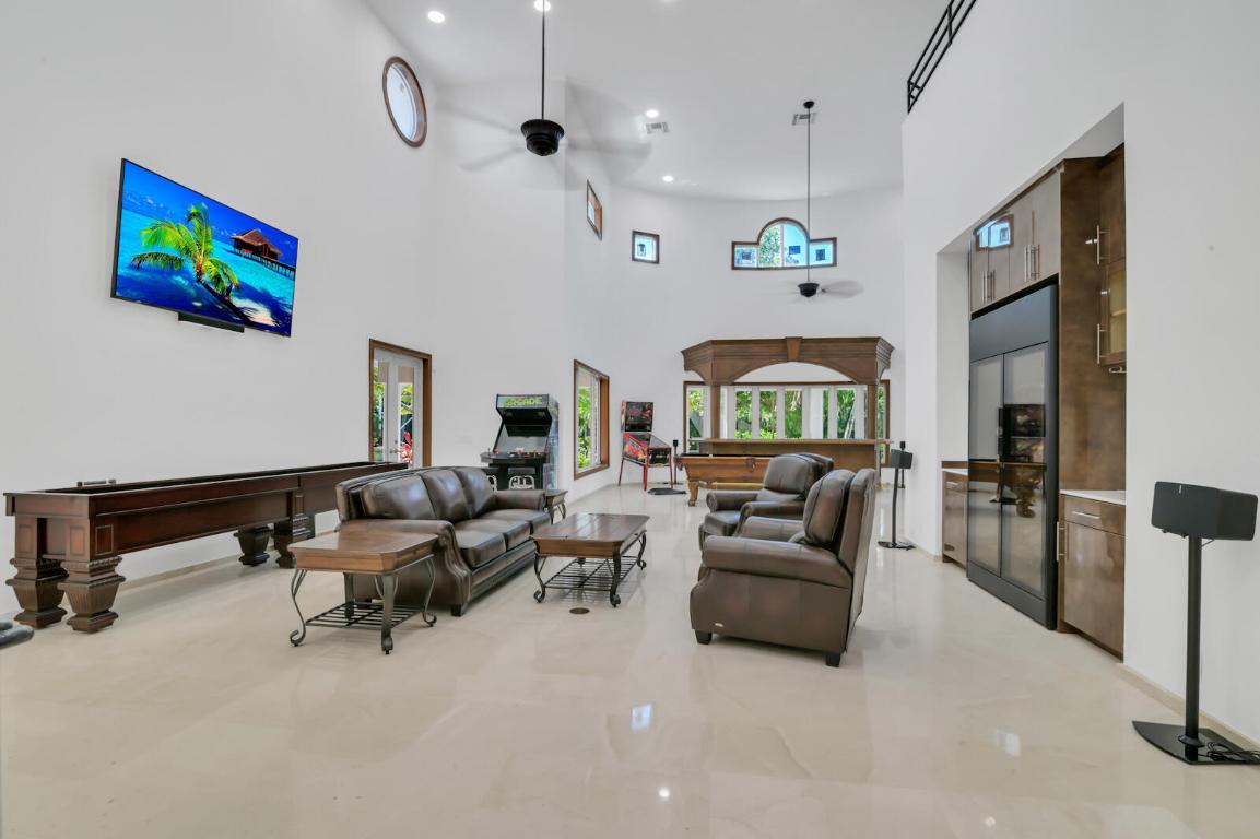 PADDOCK PARK OF WELLINGTON - Residential