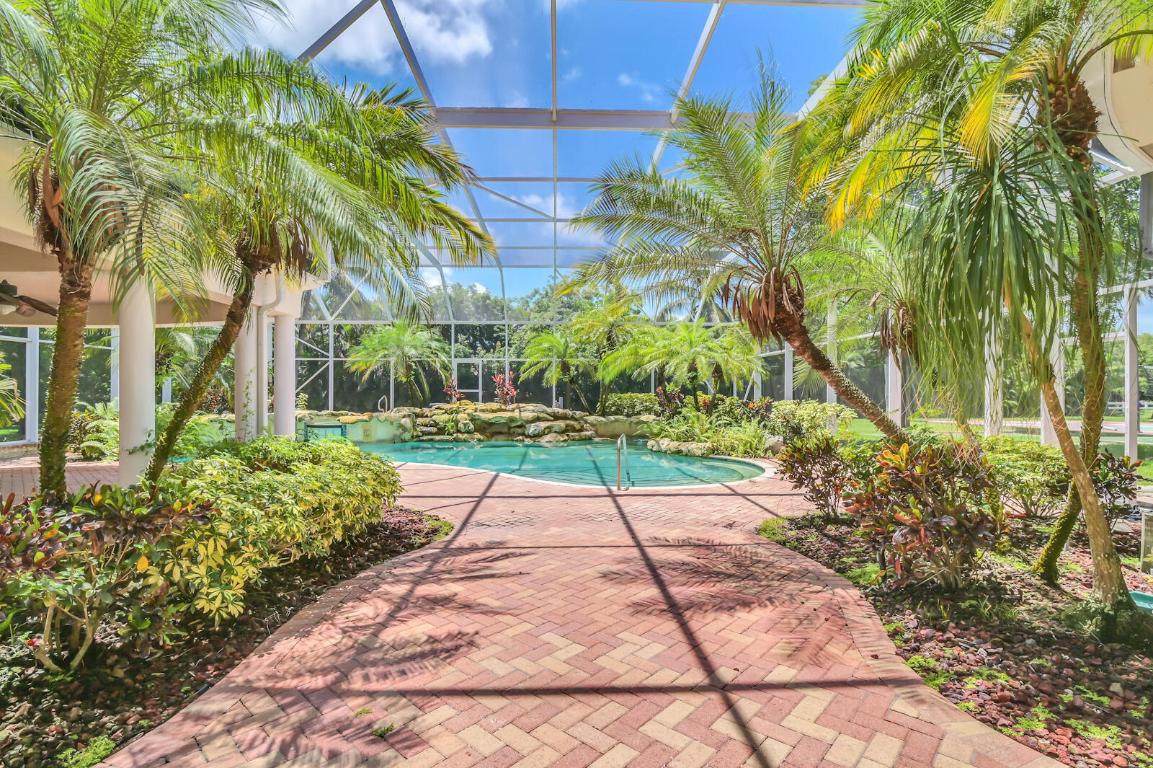 PADDOCK PARK OF WELLINGTON - Residential