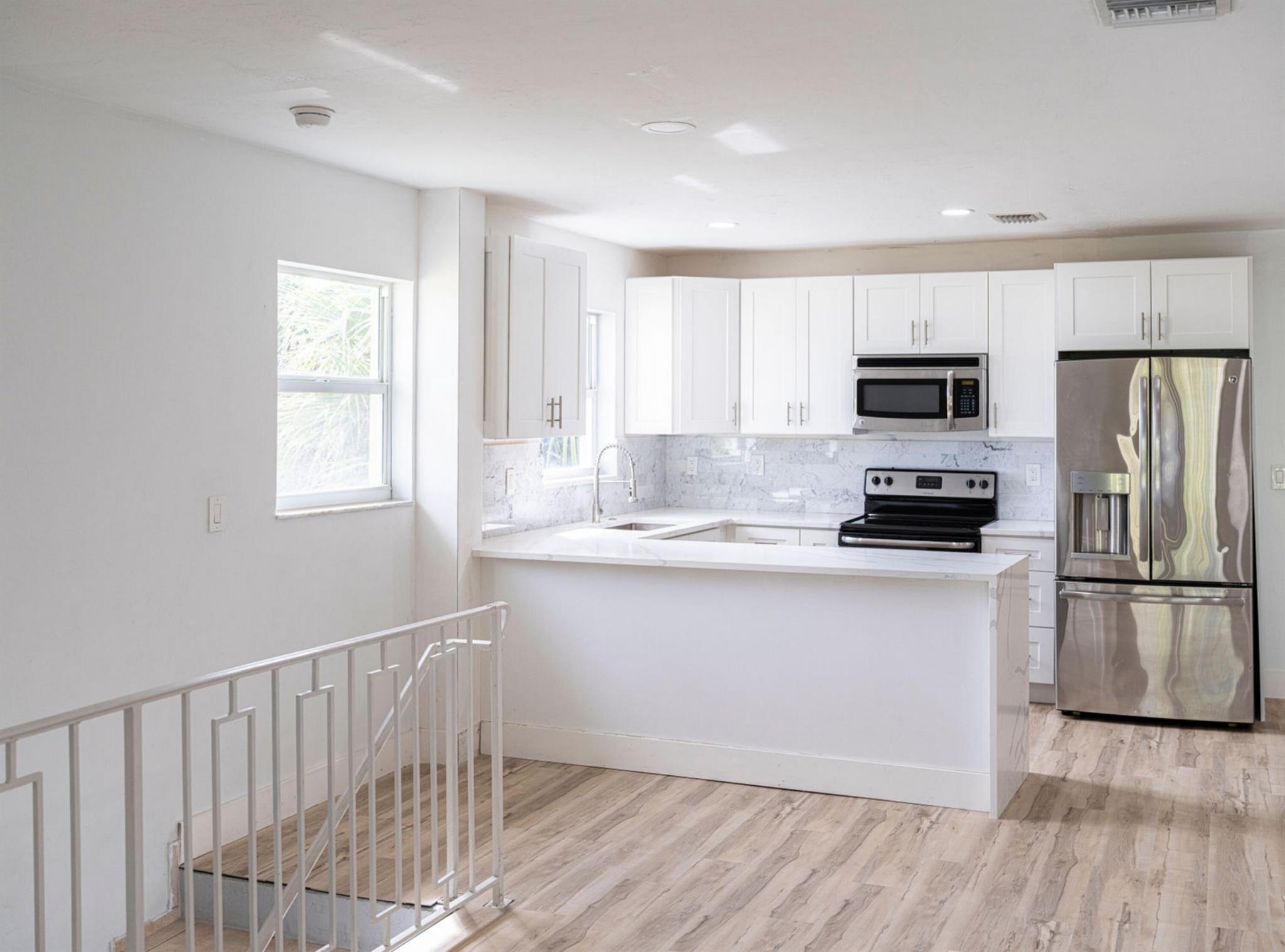 SUNI APTS CONDO - Residential Lease