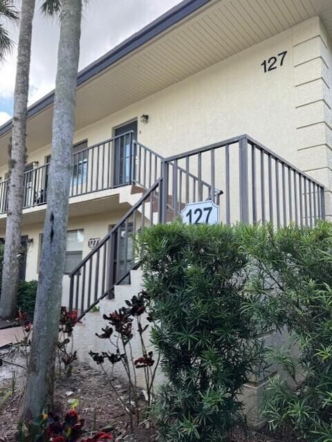 2950 SE Ocean Boulevard 127-8 Stuart FL 34996
