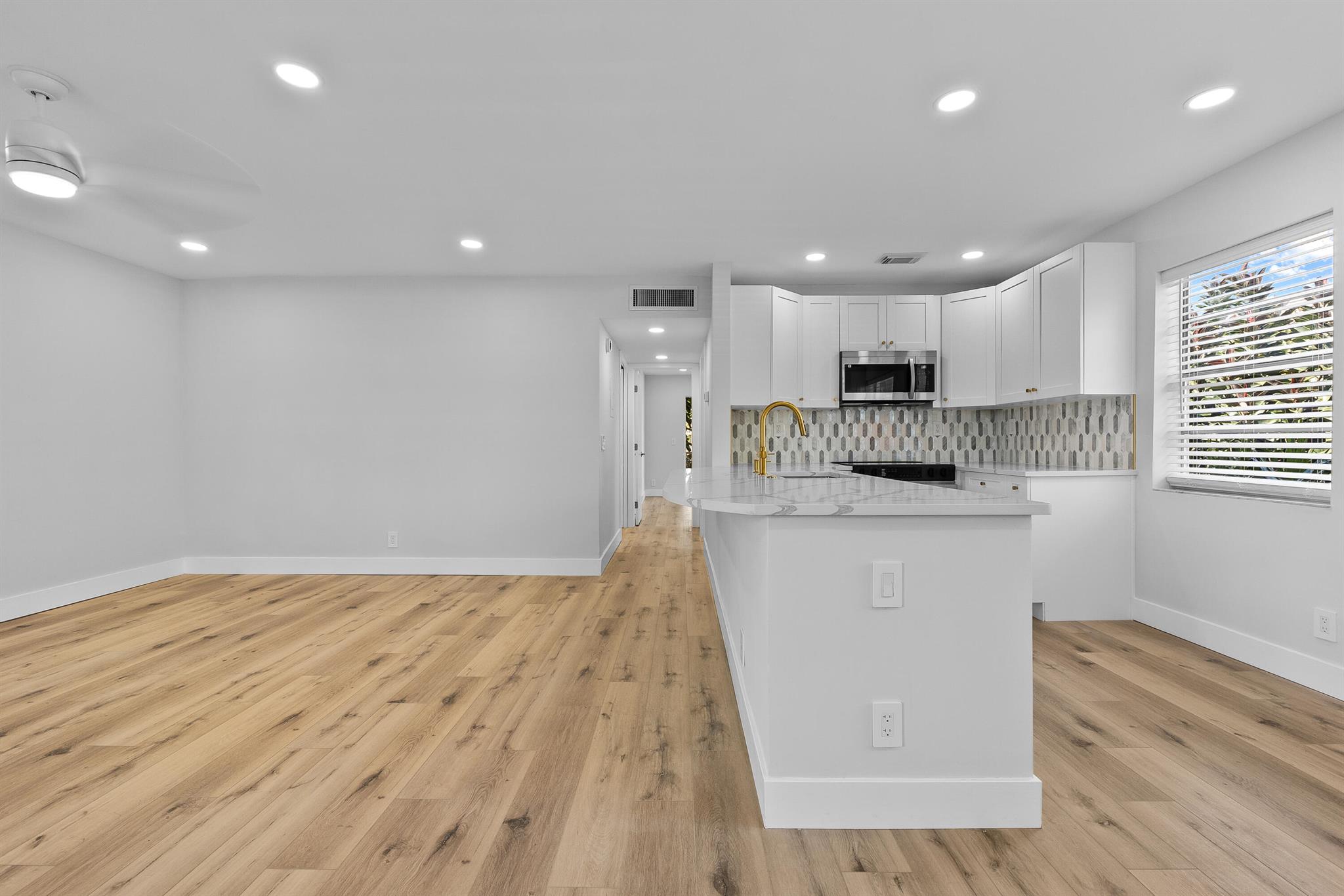 Kings Point Monaco Condos - Residential Lease