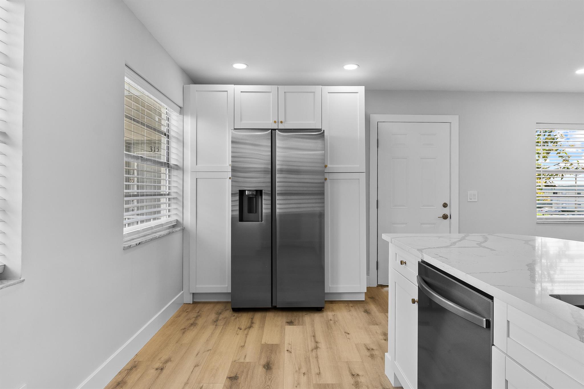 Kings Point Monaco Condos - Residential Lease