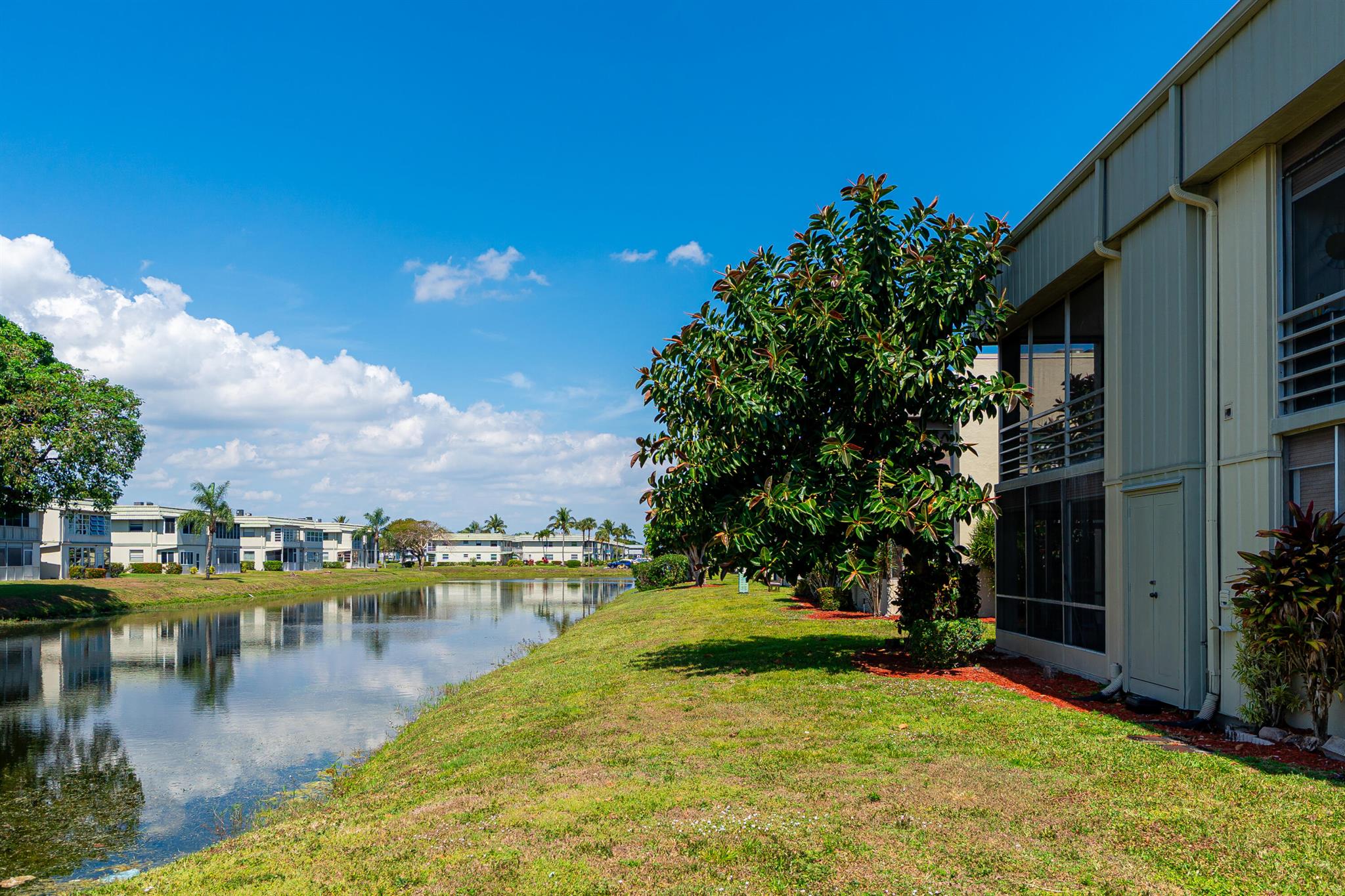 Kings Point Monaco Condos - Residential Lease