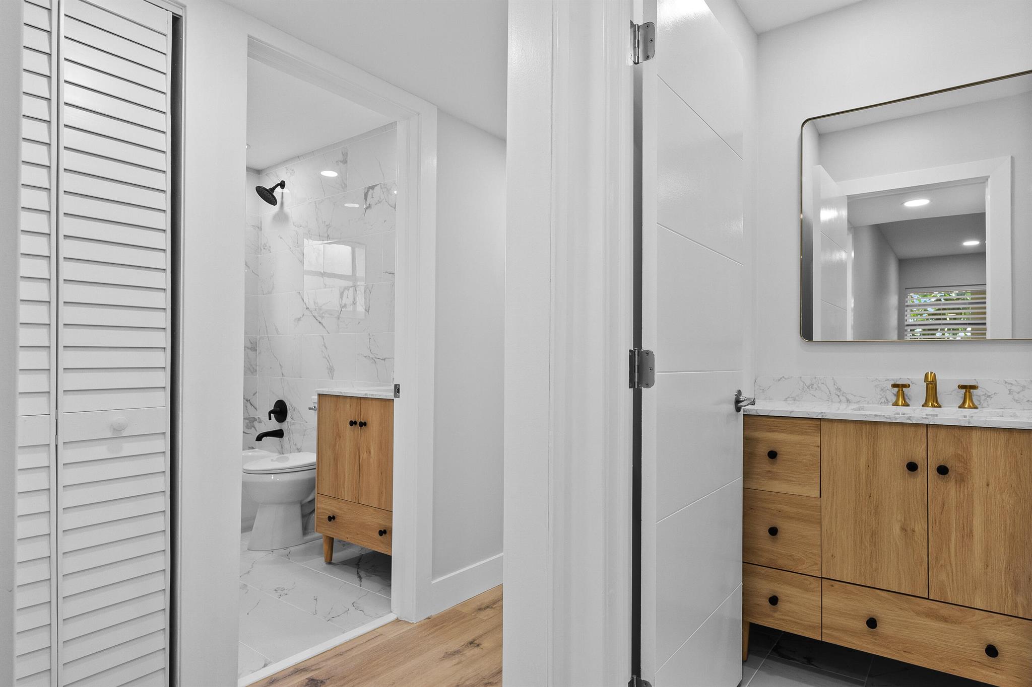 Kings Point Monaco Condos - Residential Lease