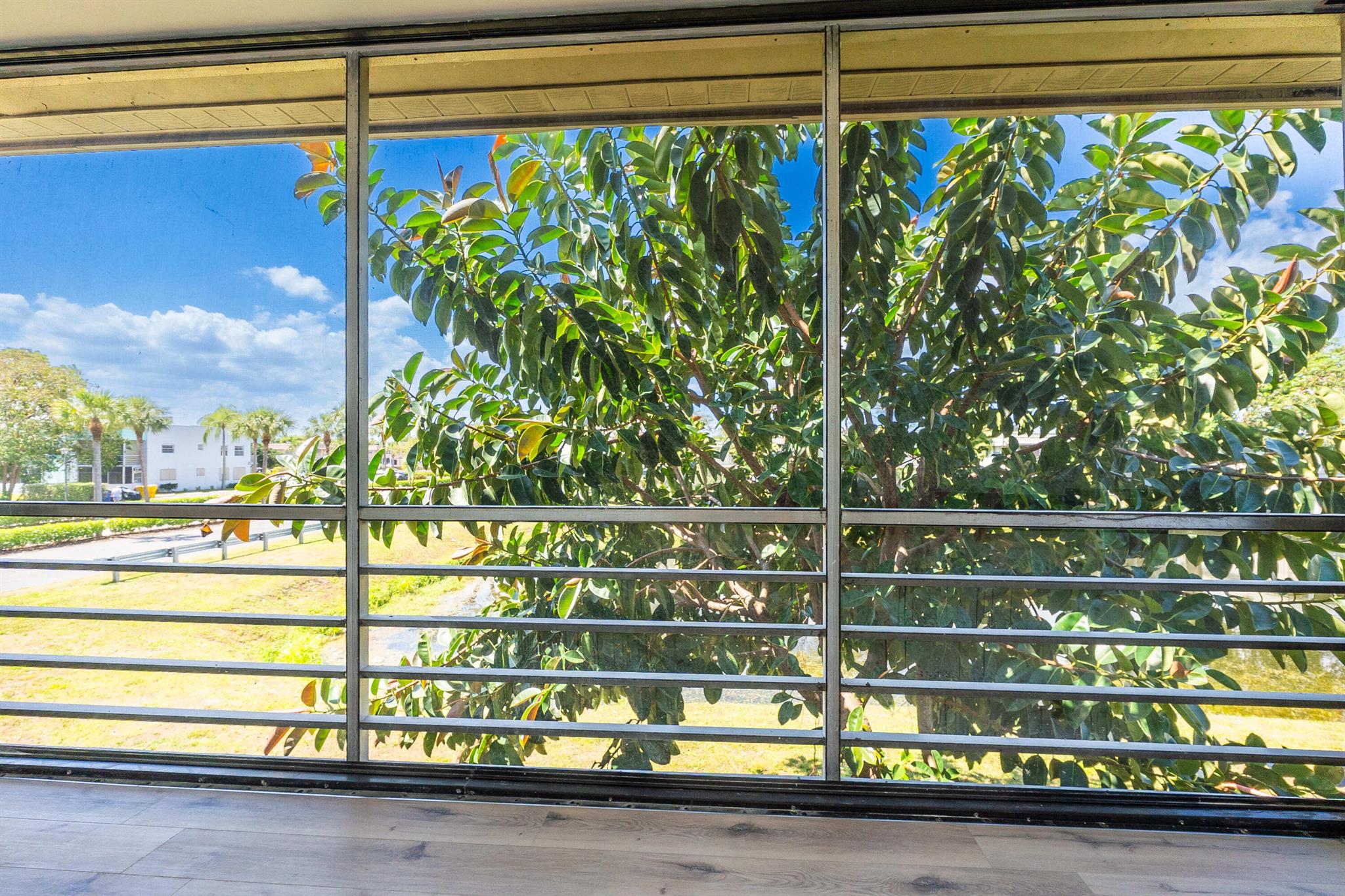 Kings Point Monaco Condos - Residential Lease