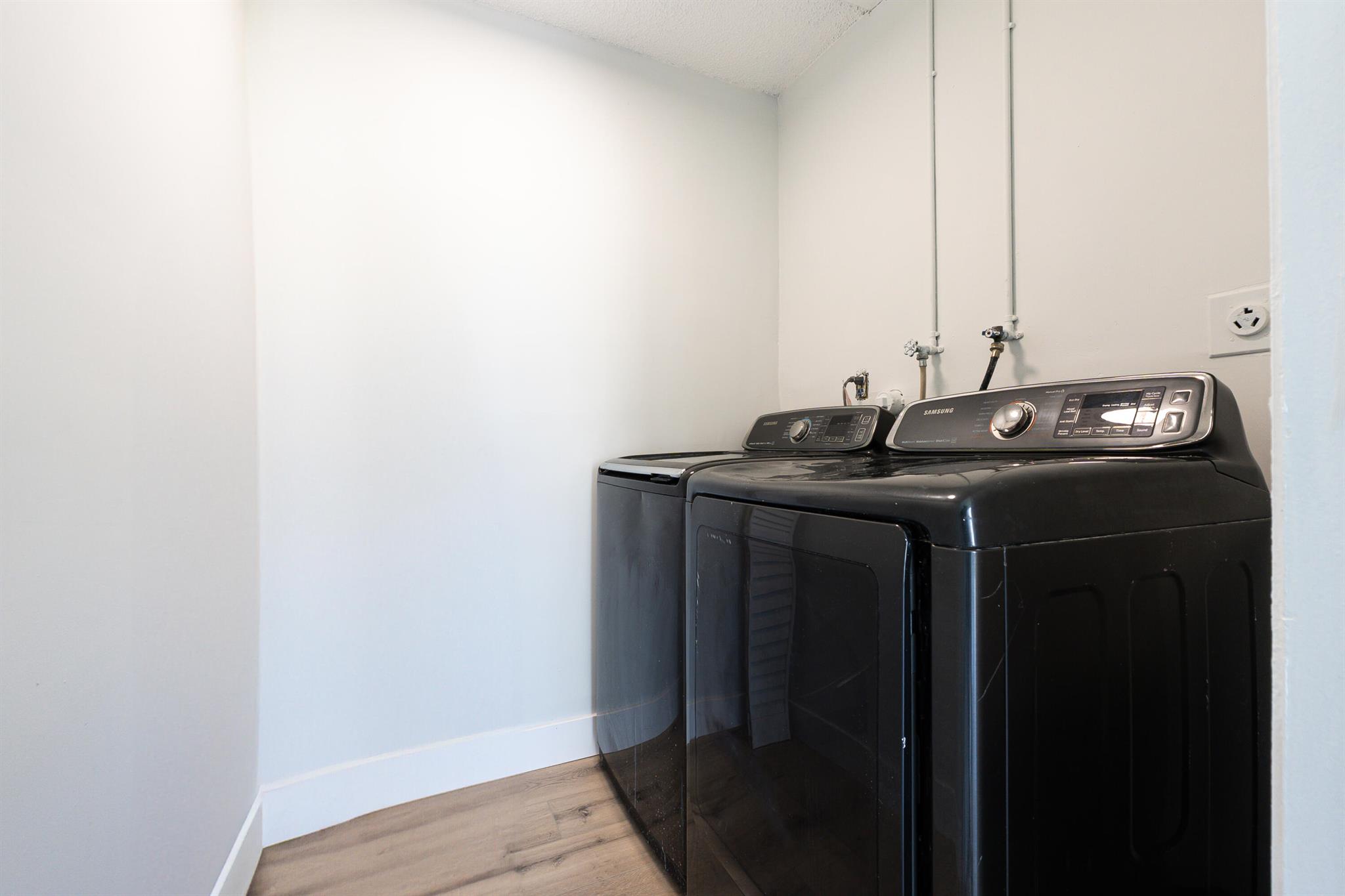 Kings Point Monaco Condos - Residential Lease