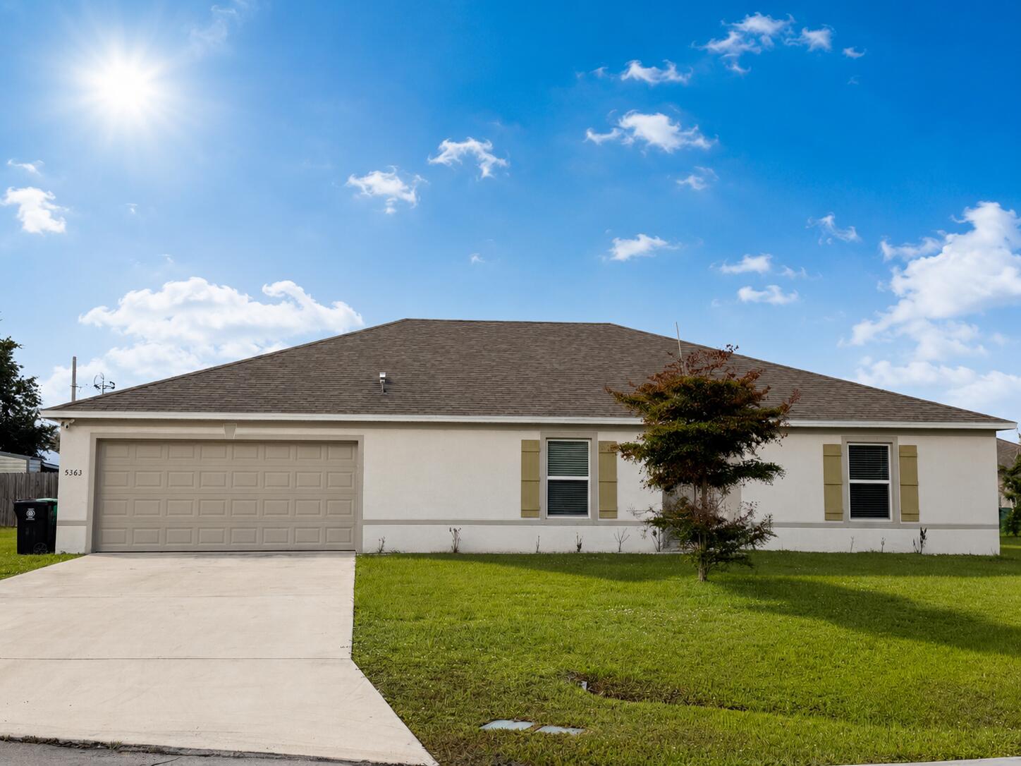 PORT ST LUCIE SECTION 48 1ST REPLAT - Residential