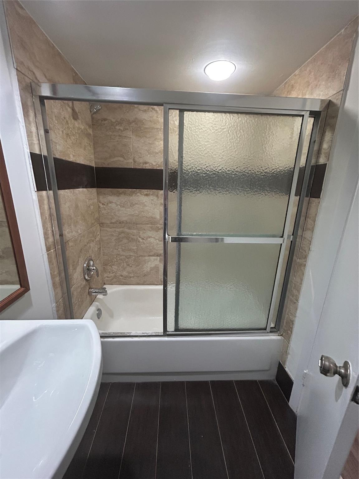 PARC VILLAGE CONDO - Residential Lease