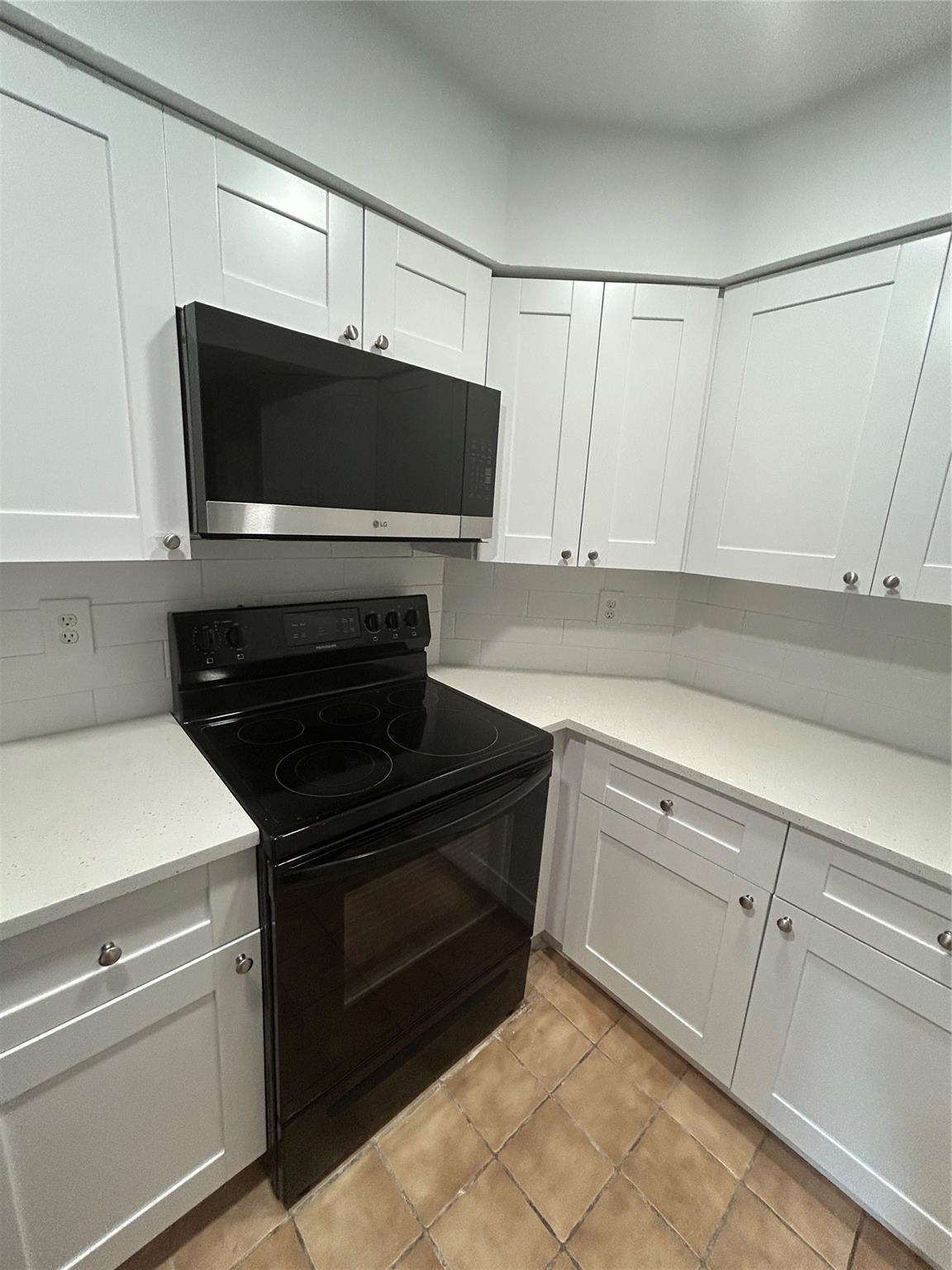 PARC VILLAGE CONDO - Residential Lease