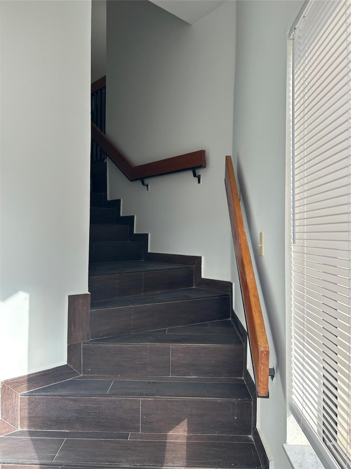 PARC VILLAGE CONDO - Residential Lease