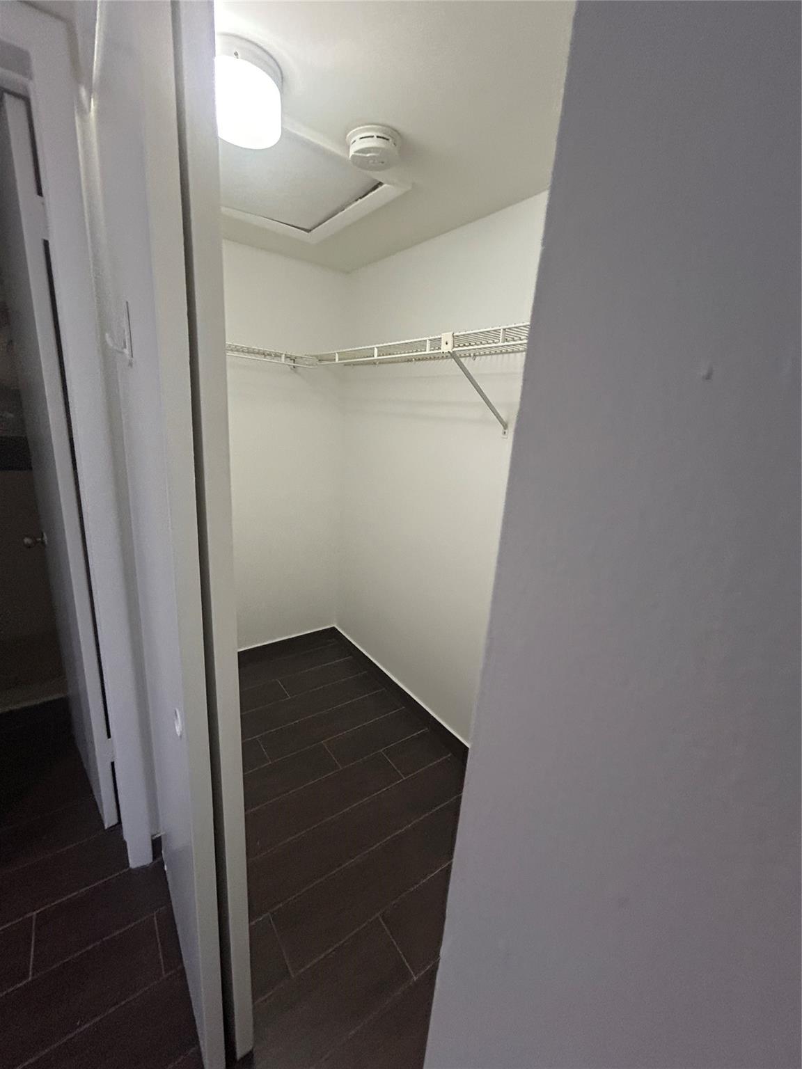 PARC VILLAGE CONDO - Residential Lease