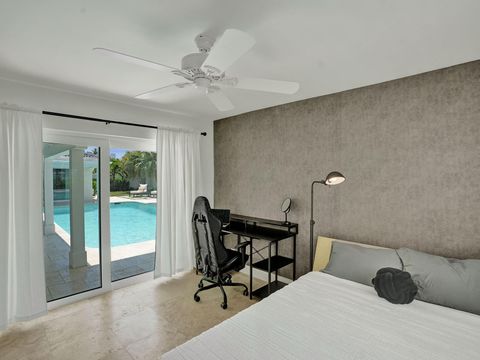 Single Family Residence in Fort Lauderdale FL 2740 35th St St 43.jpg