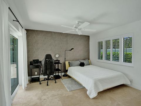 Single Family Residence in Fort Lauderdale FL 2740 35th St St 44.jpg