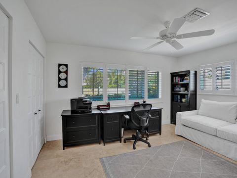 Single Family Residence in Fort Lauderdale FL 2740 35th St St 39.jpg