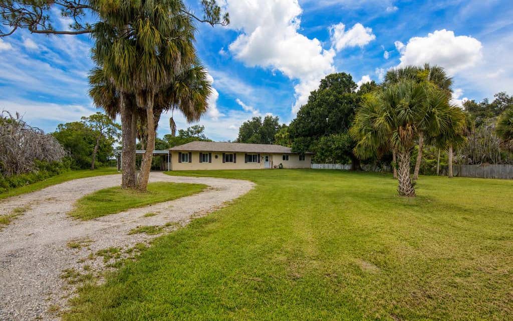 Photo of 9302 Orange Avenue, Fort Pierce, FL 34945 (MLS # B26048202)