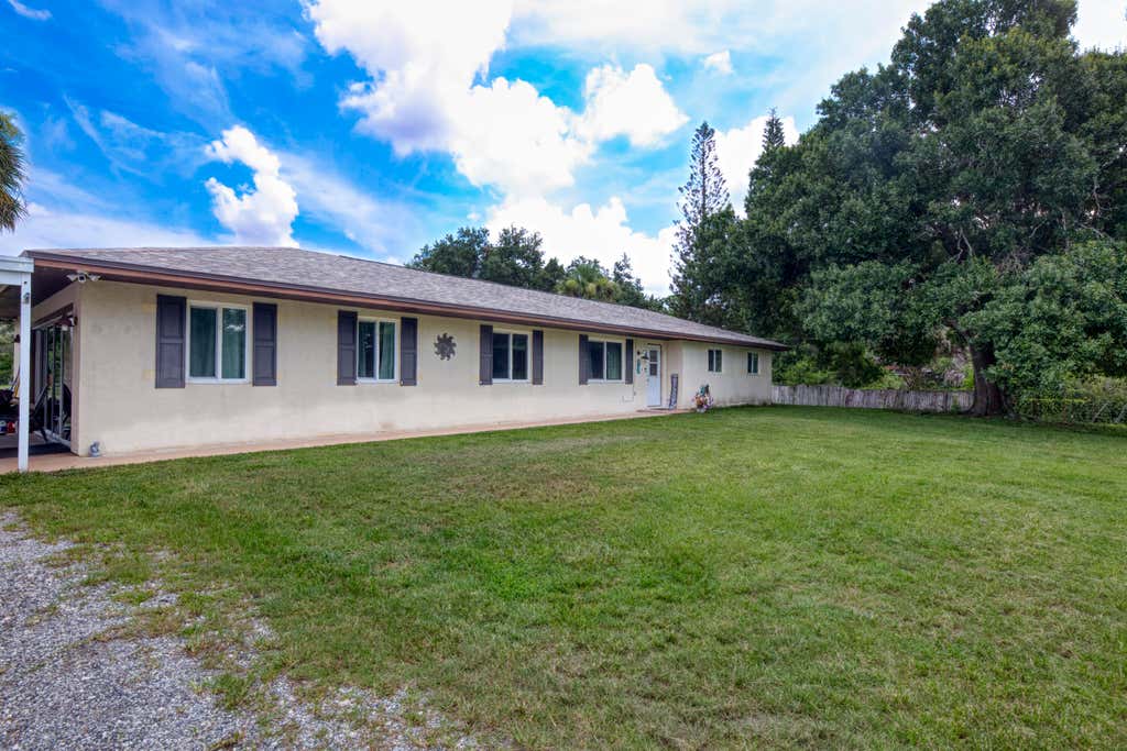Photo of 9302 Orange Avenue, Fort Pierce, FL 34945 (MLS # B26048202)