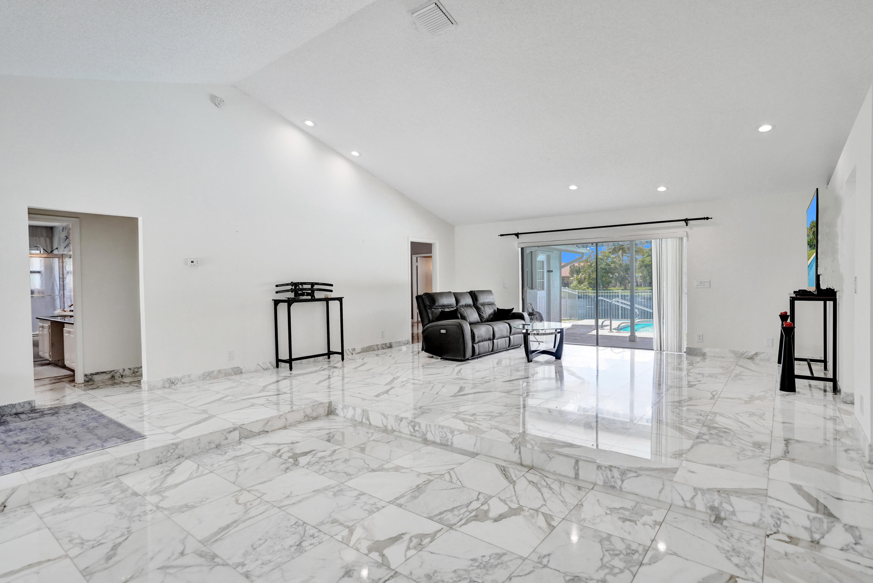 SUN VALLEY 2 - Residential