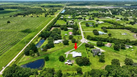 A home in Okeechobee