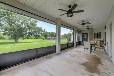 A home in Okeechobee