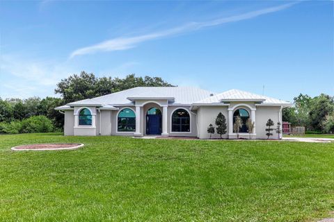 A home in Okeechobee