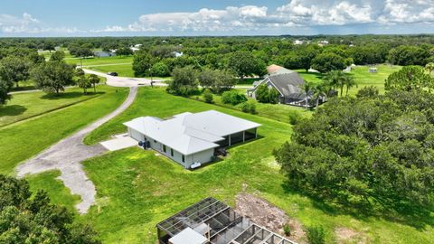 A home in Okeechobee