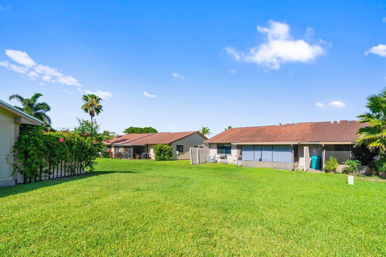 BOYNTON LAKES 3 - Residential