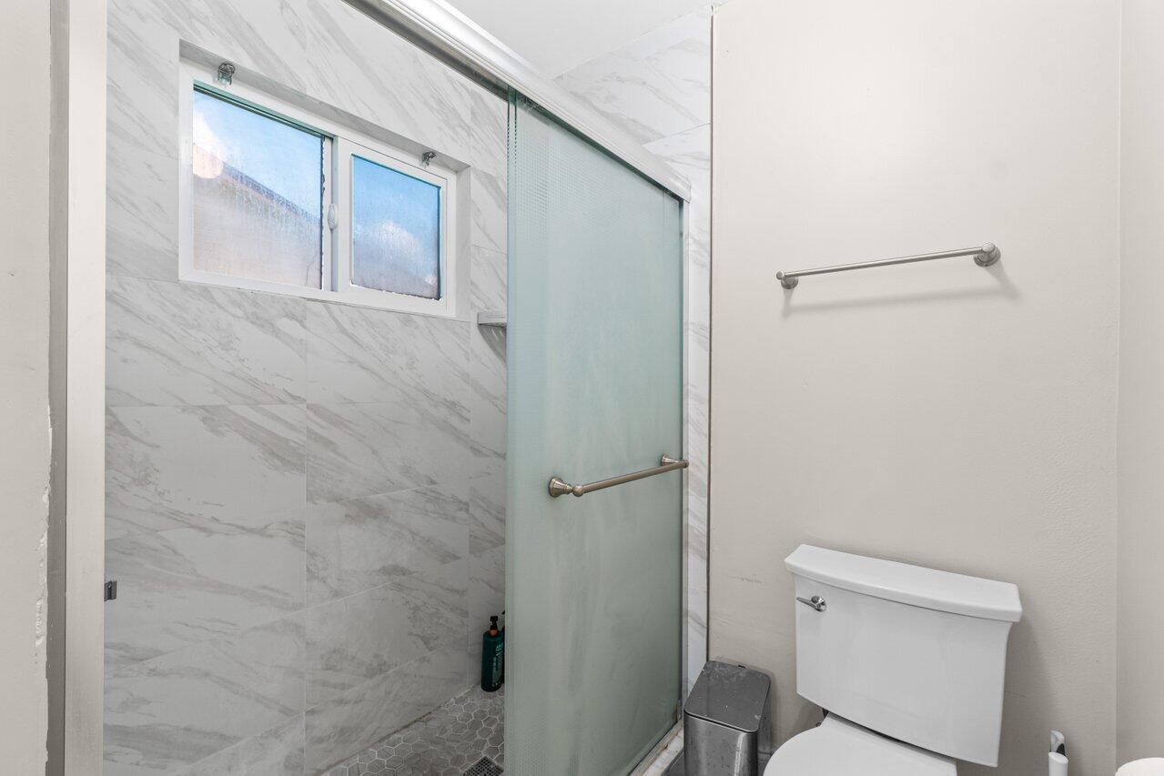 BOYNTON LAKES 3 - Residential