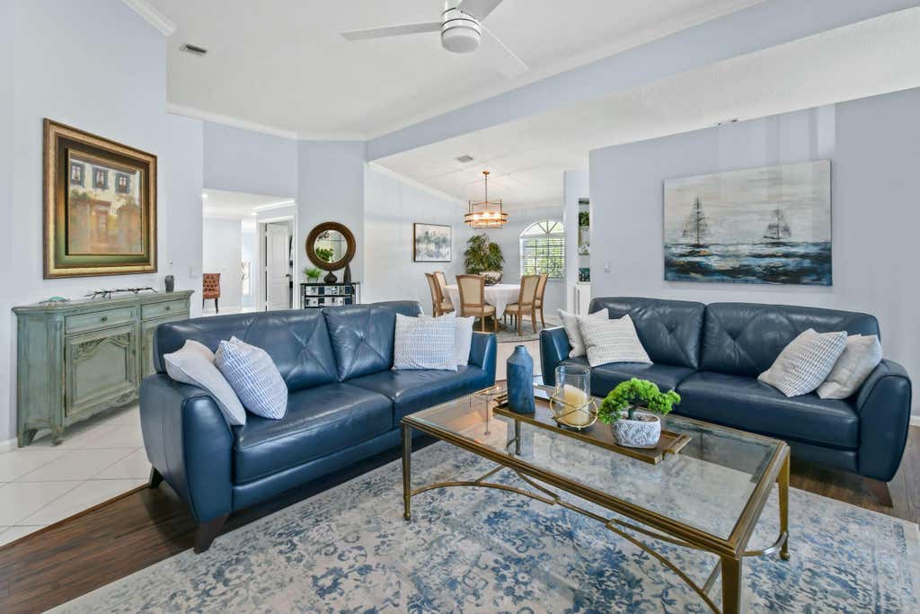 Photo of 252 Legendary Circle, Palm Beach Gardens, FL 33418 (MLS # B26055177)